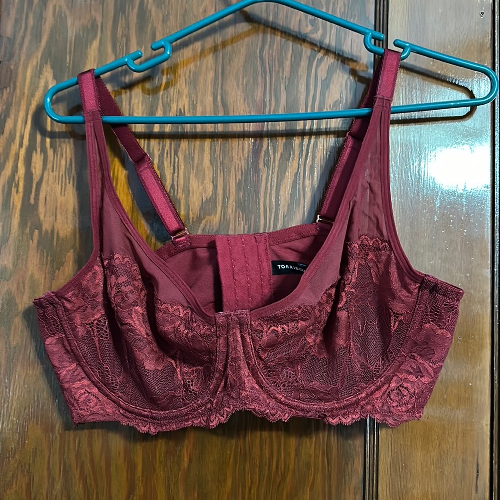 Torrid 40C Bra